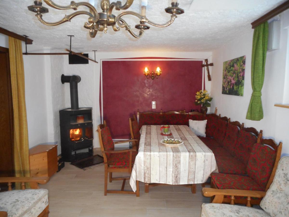 Villa Almidylle Kathrin Strobl Esterno foto
